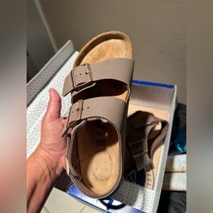 Birkenstock size 7 *Worn Once* accepts offers!